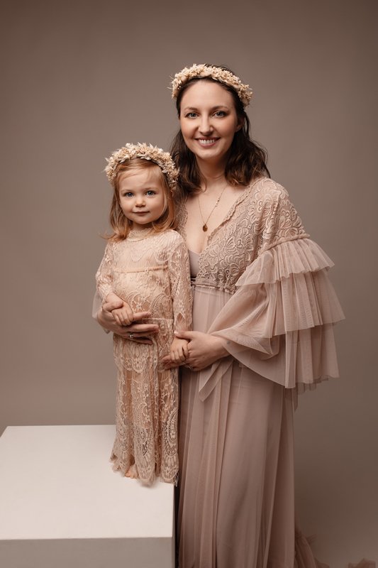 photographe spécialisée maternité photographe maman et enfant